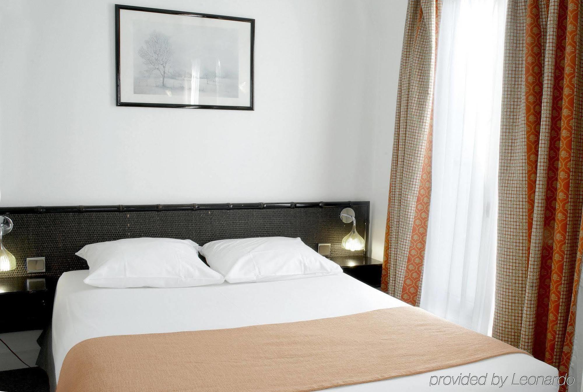 Hotel Trianon Gare de Lyon Parigi Camera foto